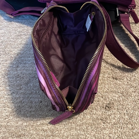 Purple makeup bag - Picture 3 of 4